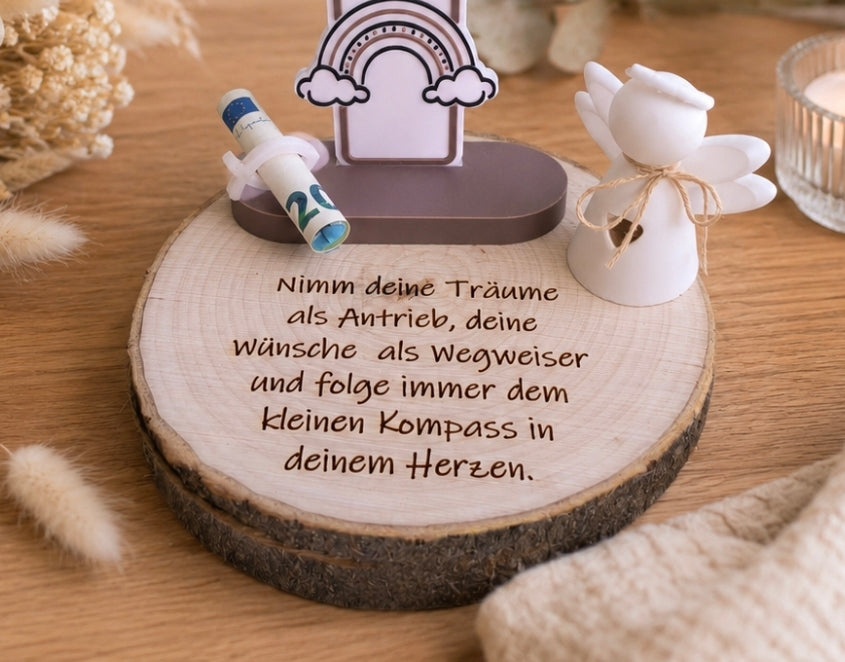 Geldgeschenk Taufe personalisiert | Kreuz Aufsteller mit Baumscheibe & Schutzengel